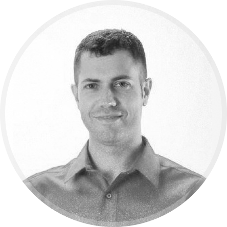 Headshot of Adam Warren